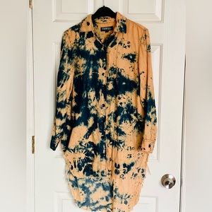 💥💥Tie-dye denim dress💥 Never worn! Size: Large